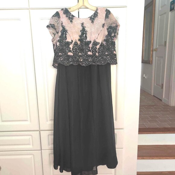 Speechless Pink/Black 2 Piece Prom Dress, Size 13 Juniors - Picture 1 of 3